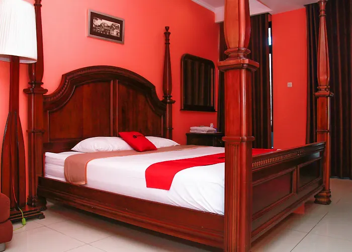 RedDoorz @ Sersan Bajuri