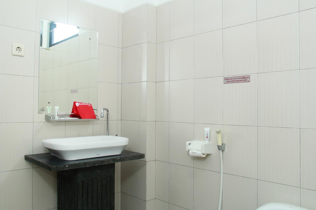 Reddoorz @ Sersan Bajuri Wisma tamu Bandung